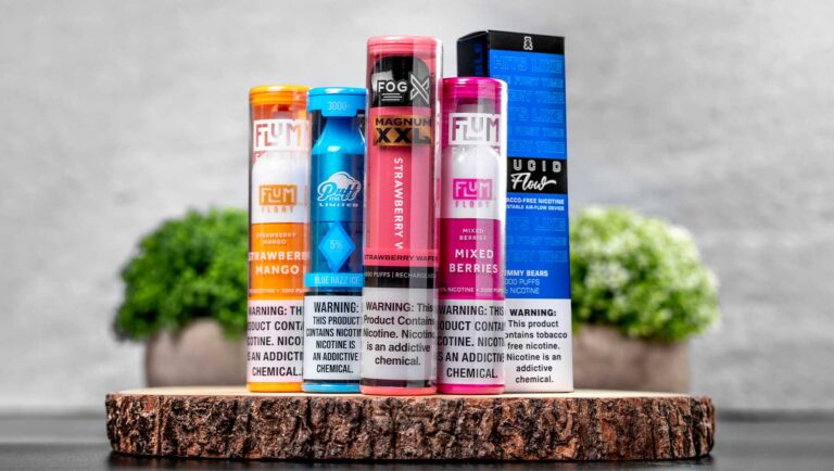 Vape Street Disposable Vape Devices: Flum Float Strawberry Mango, Flum Float Mixed Berries, Puff Xtra Limited Blue Razz Ice, Fog X Magnum XXL, and Lucid Flow Gummy Bears